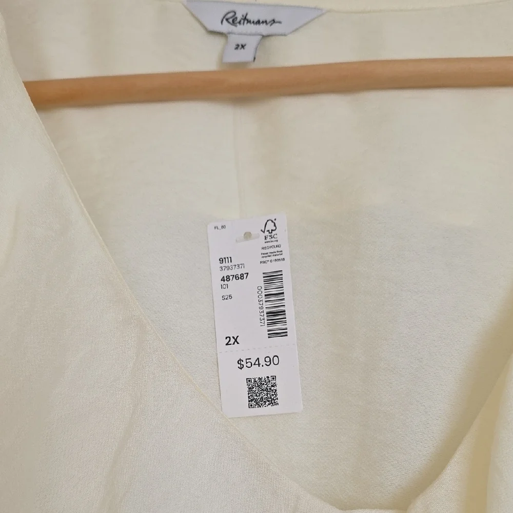 Reitmans Cream Ruffle Blouse - Picture 2 of 2